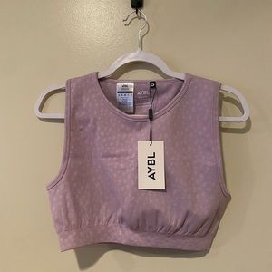 *NEVER WORN* AYBL EVOLVE SPECKLE SEAMLESS CROP VEST – Lilac